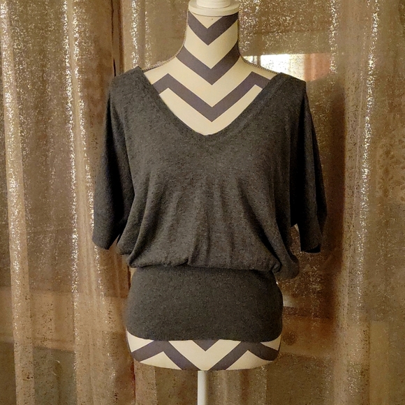 Express Tops - EUC Express Puff Blouse